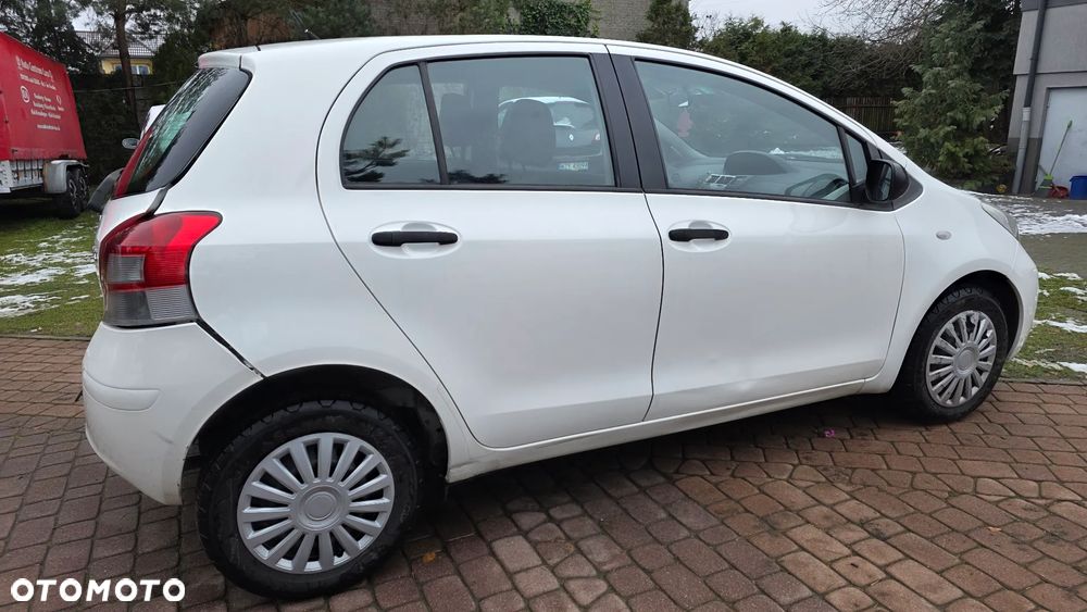 Toyota Yaris 1.0 VVT-i Cool - 14