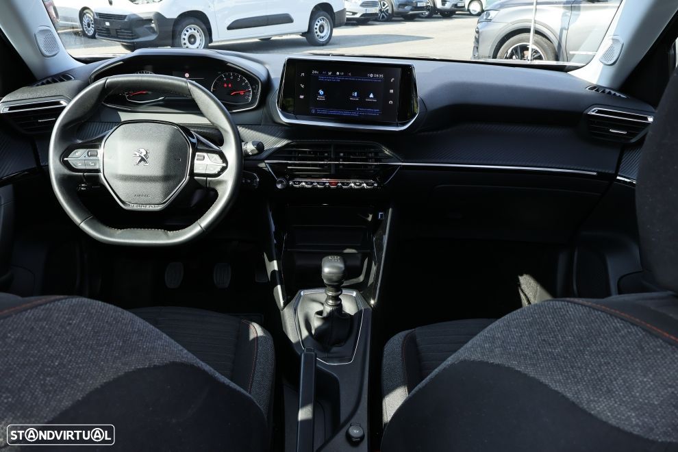 Peugeot 2008 1.2 PureTech Active Pack - 9
