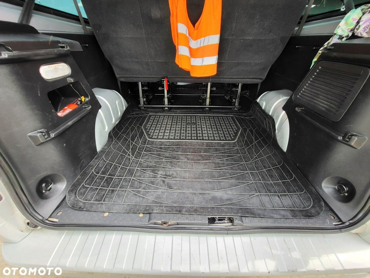 Opel Vivaro - 22