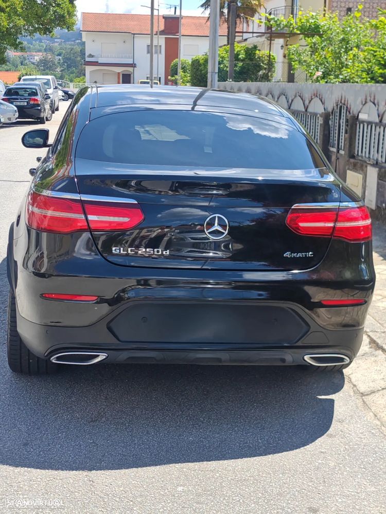 Mercedes-Benz GLC 250 d Coupé AMG Line 4-Matic - 3