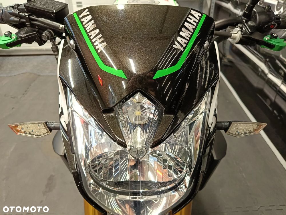 Yamaha FZ8 - 27