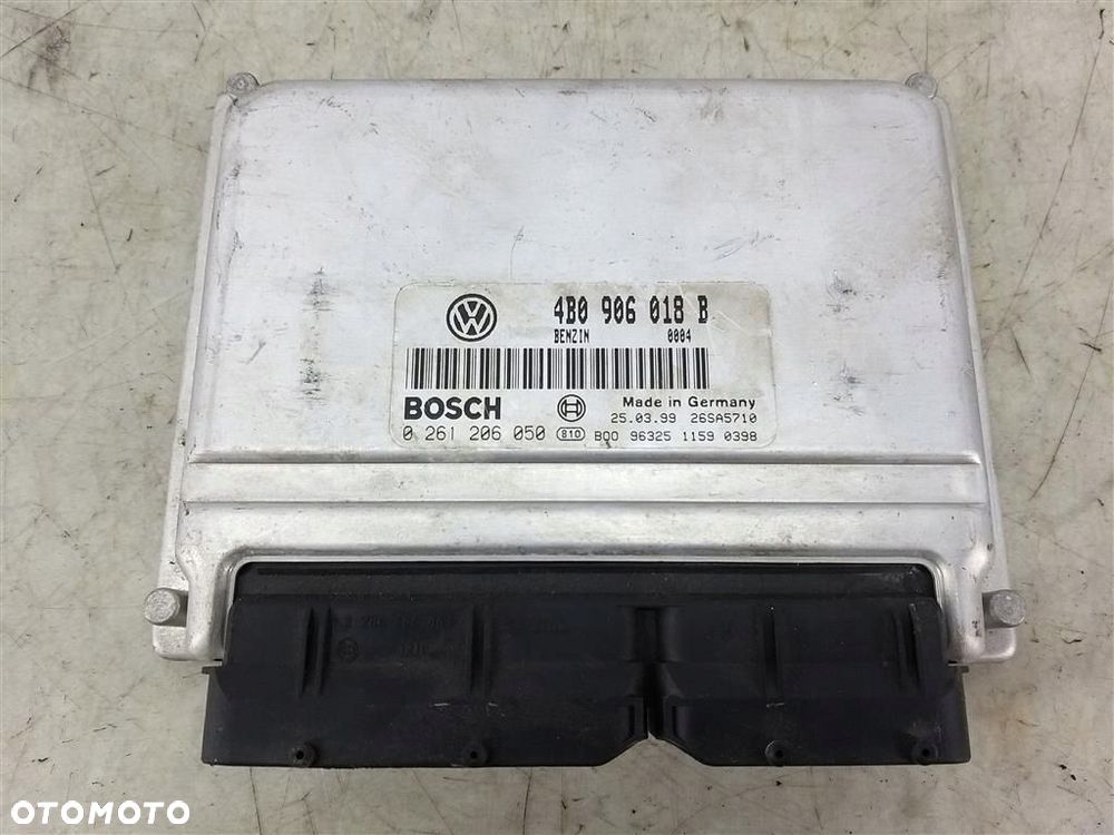 Komputer sterownik silnika VW Passat B5 1.8TURBO 150KM BOSCH 4B0906018B - 1