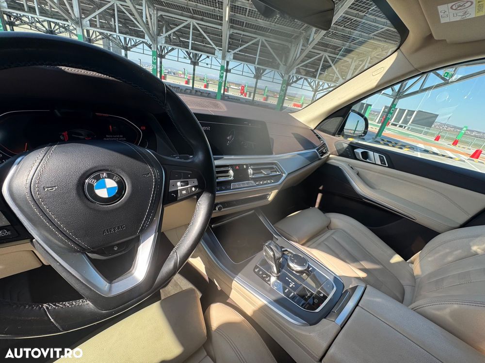 BMW X5 xDrive40i - 18