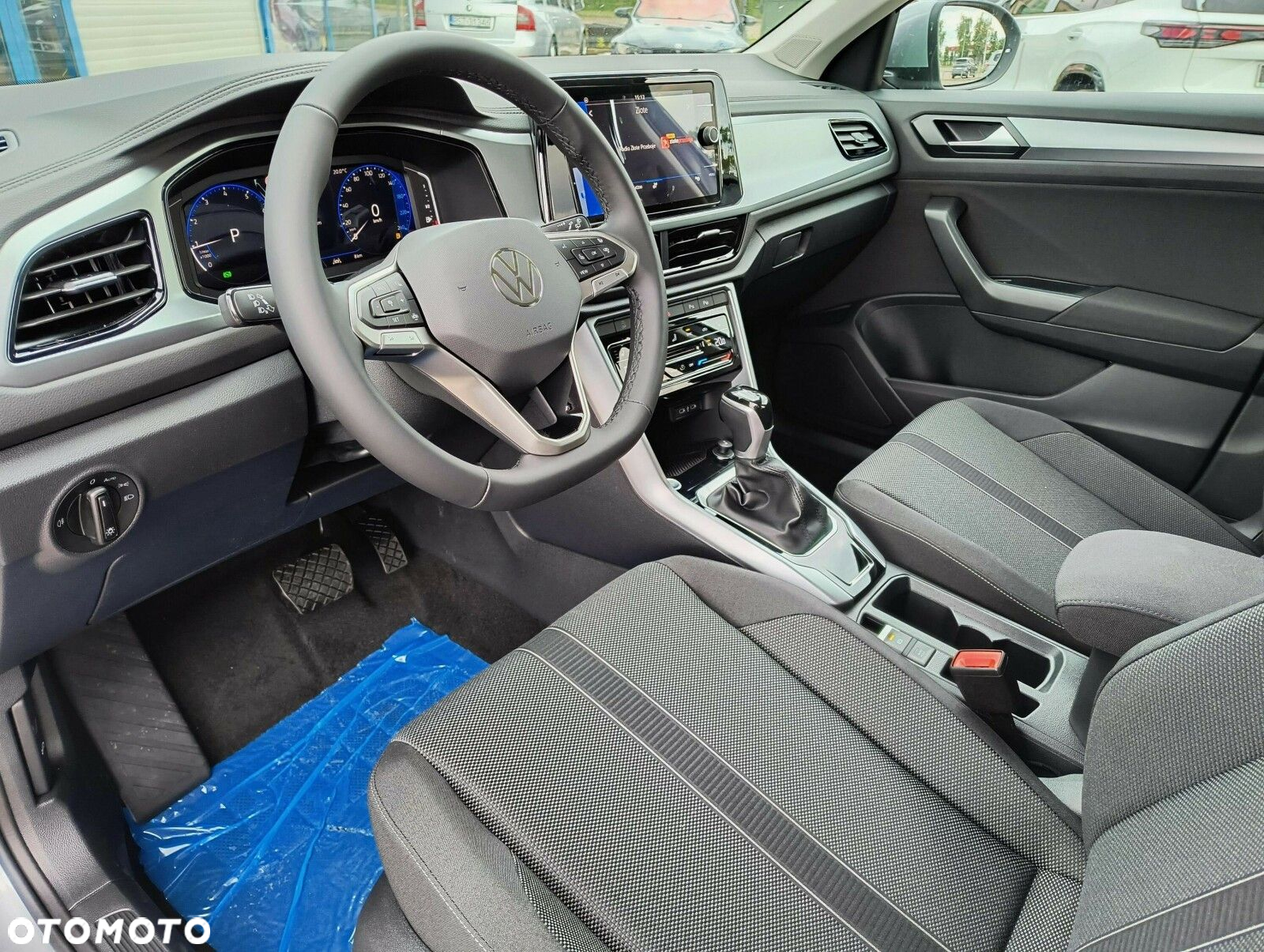 Volkswagen T-Roc 1.5 TSI Life Plus DSG - 12