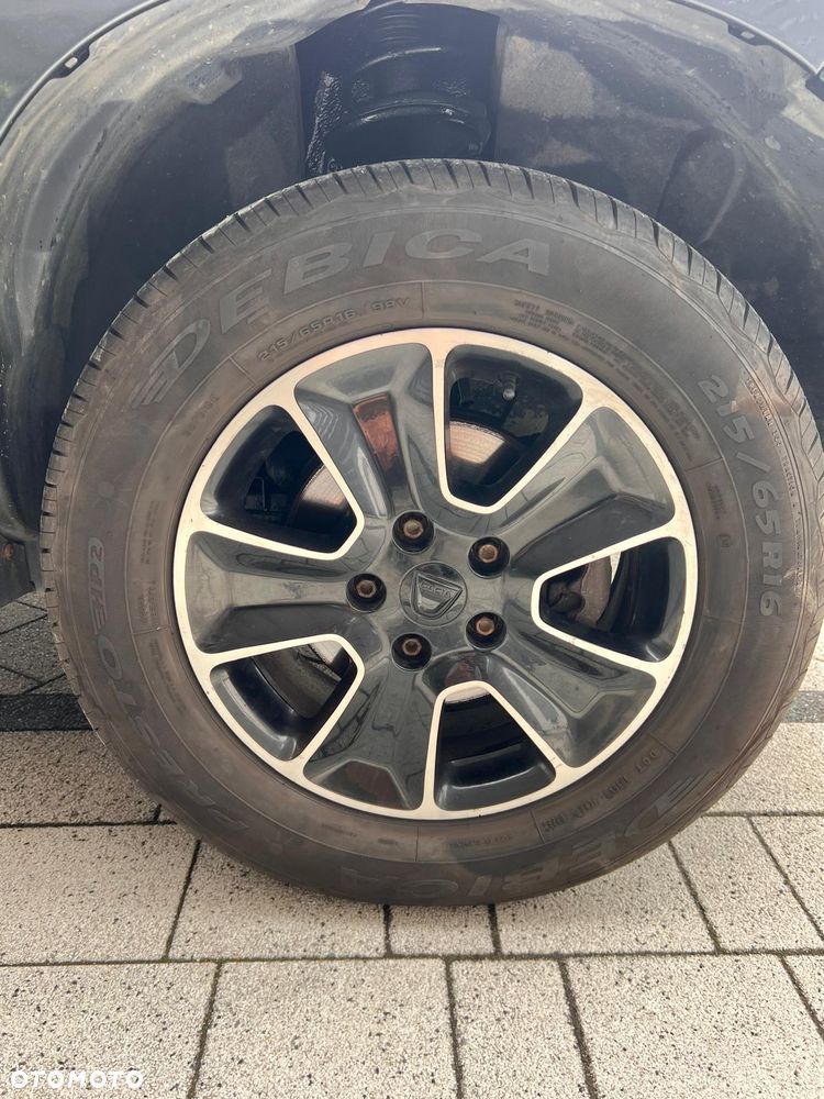 Dacia Duster 1.6 SCe Blackshadow 4x4 S&S - 17