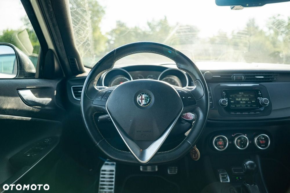 Alfa Romeo Giulietta 1750 TBi QV TCT - 18