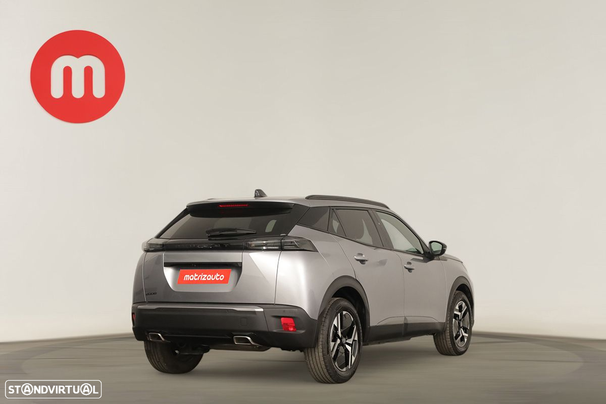 Peugeot 2008 1.2 PureTech Allure EAT8 - 4