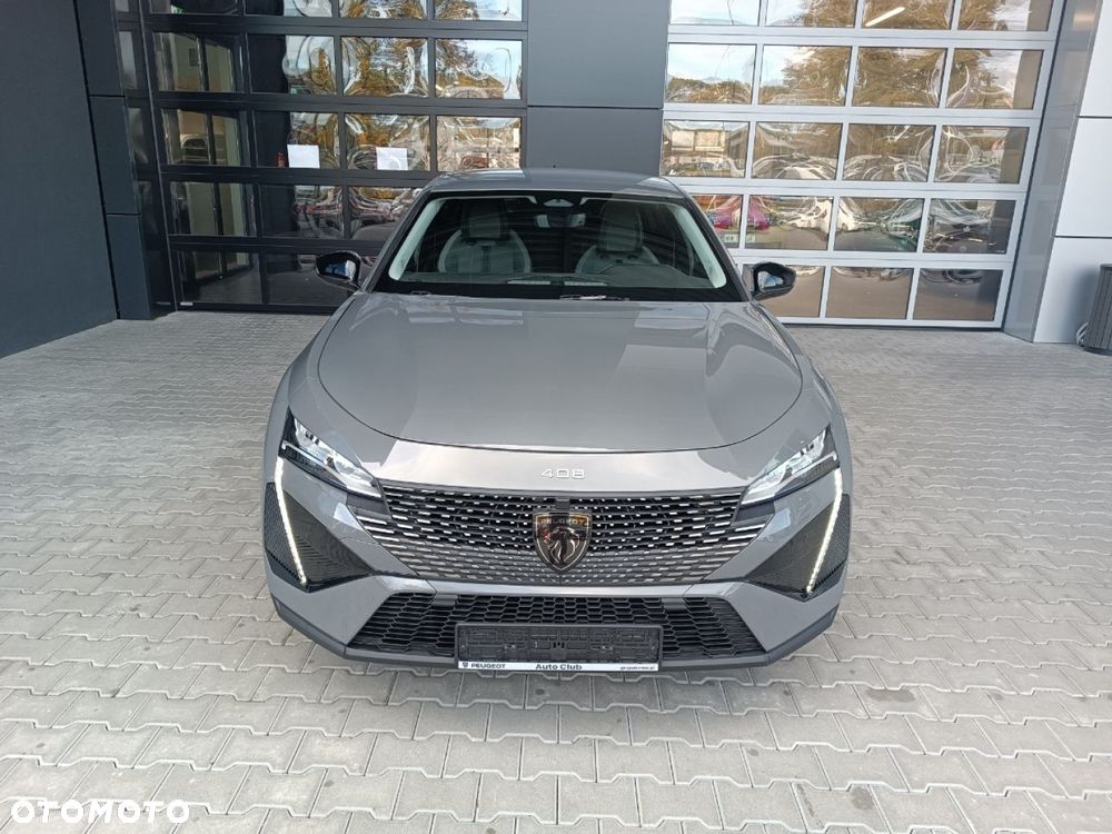 Peugeot 408 - 4