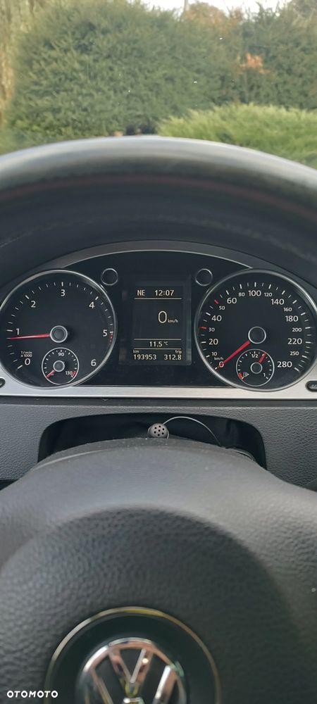 Volkswagen Passat CC 2.0 TDI - 6
