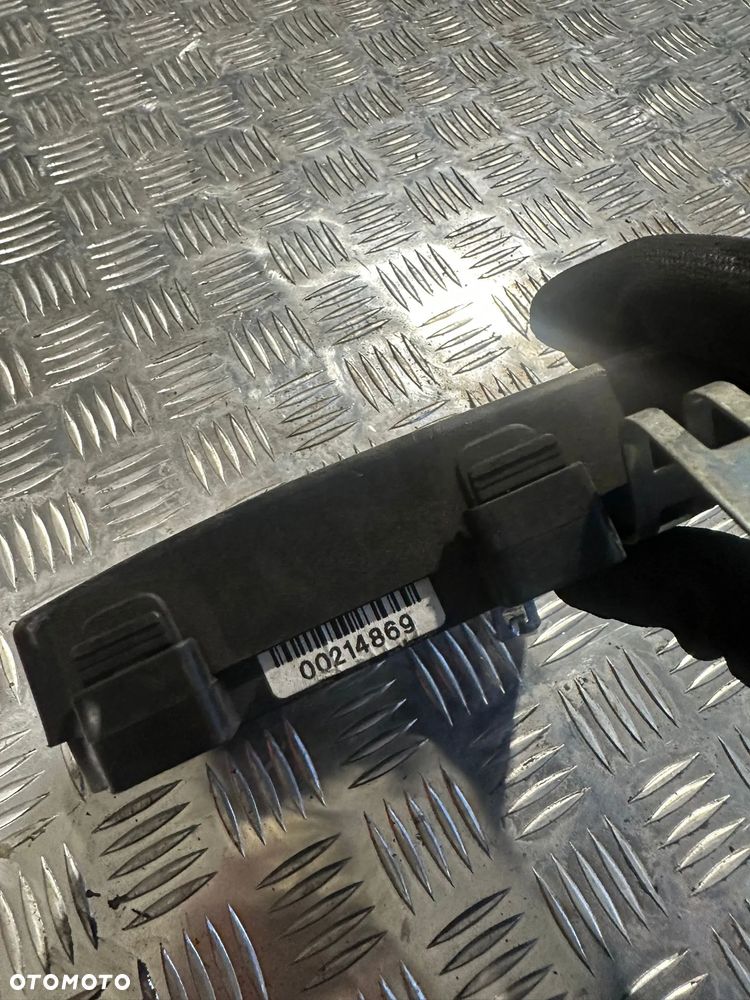 Skrzynka bezpieczników IVECO DAILY 14- 5801585968 - 3