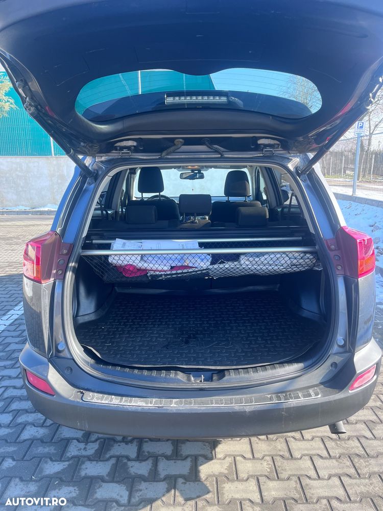 Toyota RAV4 2.0 D-4D 4WD Comfort - 11