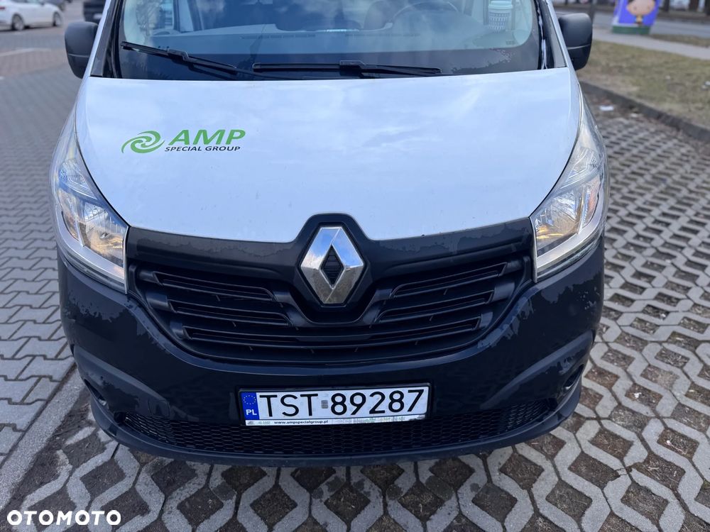 Renault Trafic - 8