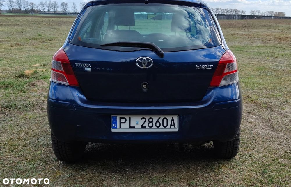 Toyota Yaris 1.33 Sol - 4