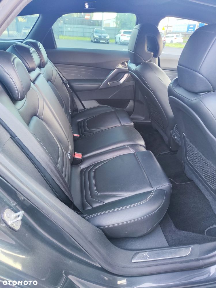 Citroën DS5 2.0 HDi Hybrid4 SoChic MCP - 14