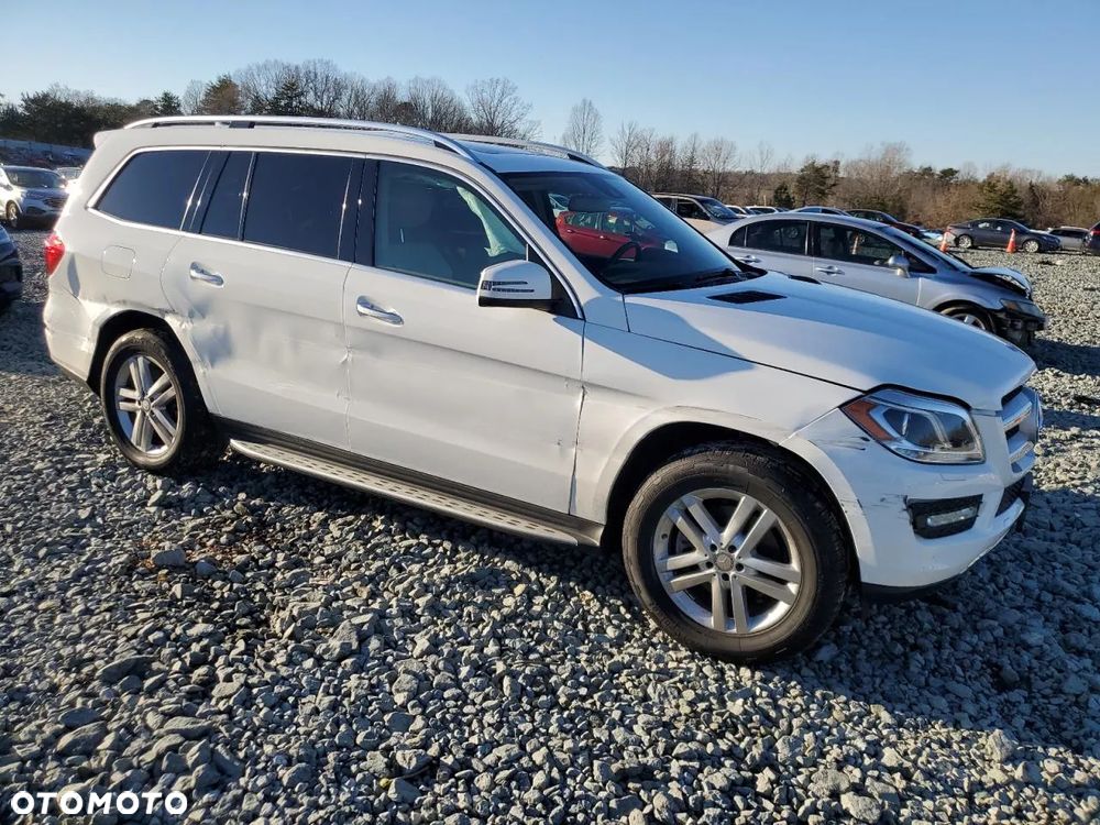 Mercedes-Benz GL - 3