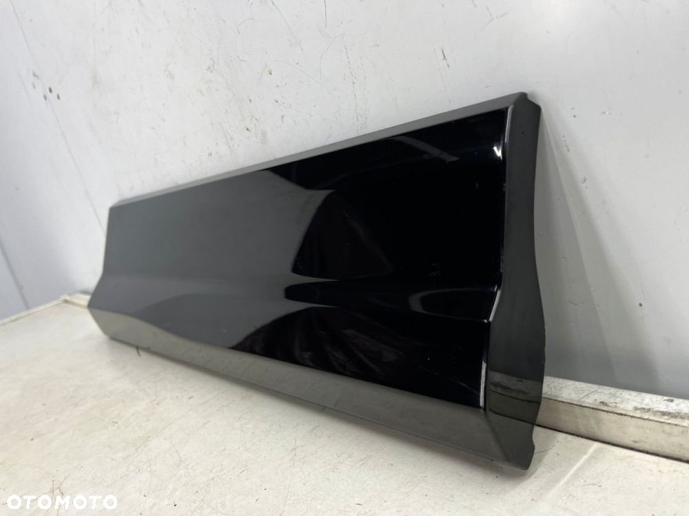 Listwa Audi Q2 GA 2016r.- PRAWA tylna dolna nakładka drzwi prawy tył 81a853970b - 9