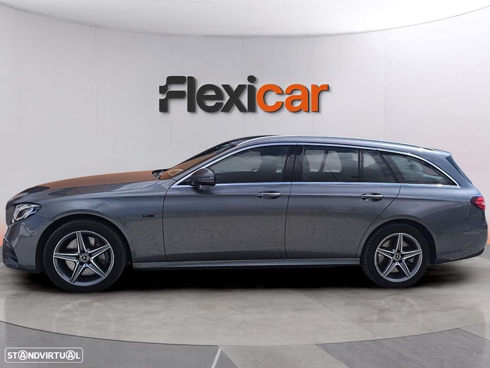 Mercedes-Benz E 300 - 4