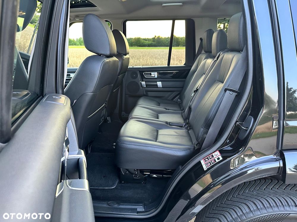 Land Rover Discovery 3.0SD V6 HSE - 31