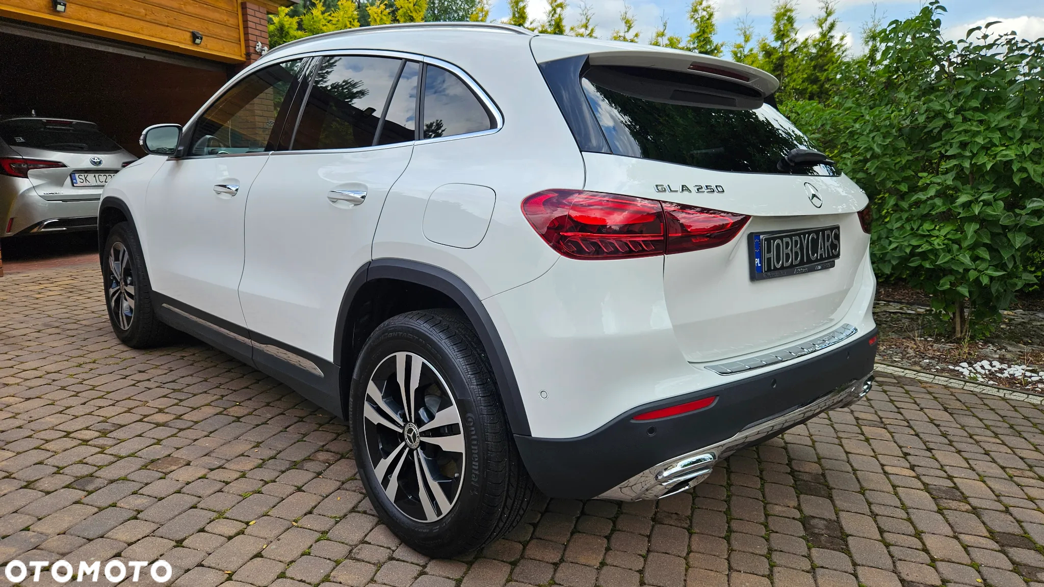Mercedes-Benz GLA 250 4-Matic AMG Line - 9