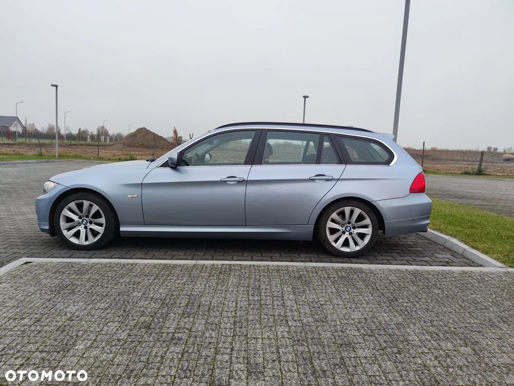 BMW Seria 3 320d - 5