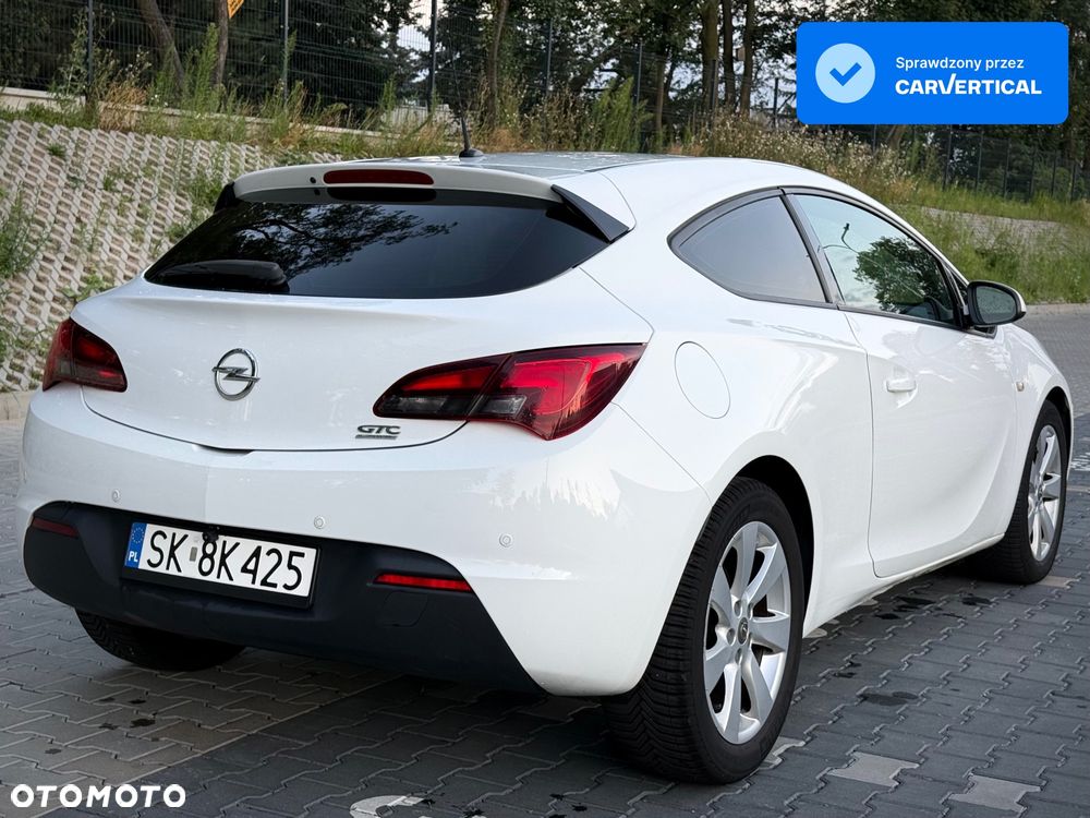 Opel Astra 1.4 T Enjoy S&S - 8