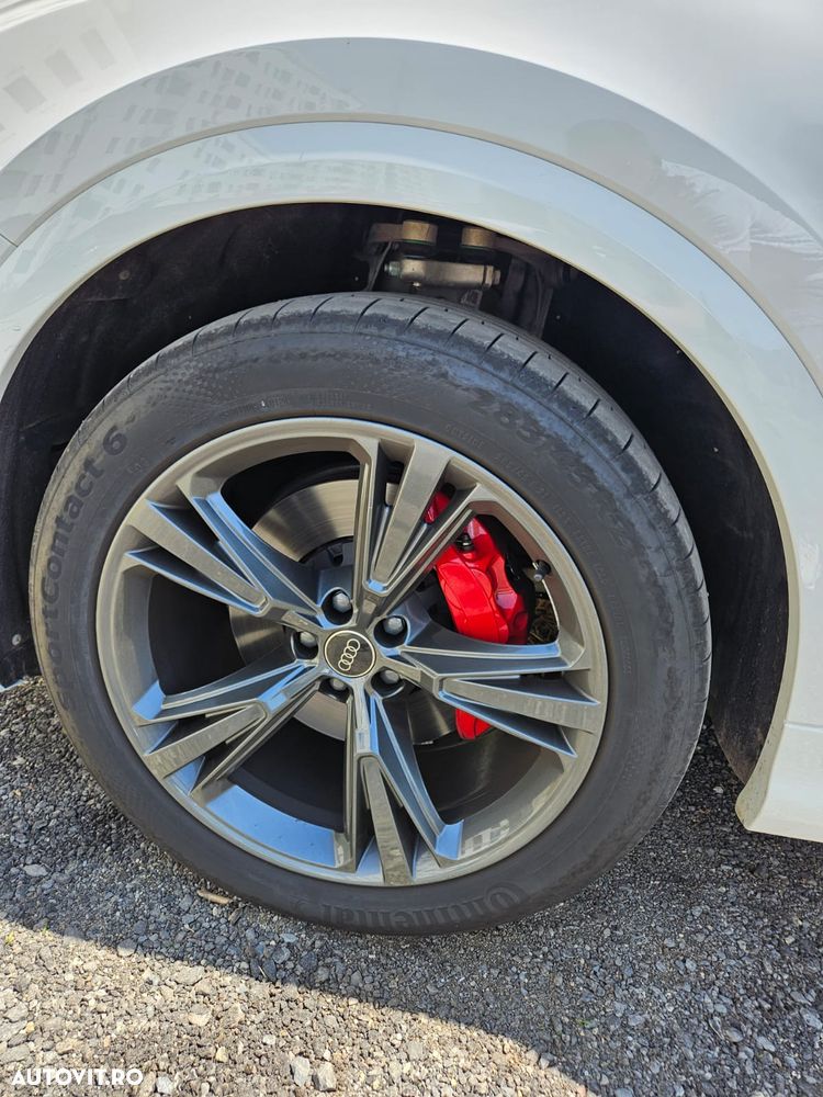 Audi Q8 55 TFSI quattro Tiptronic MHEV - 10