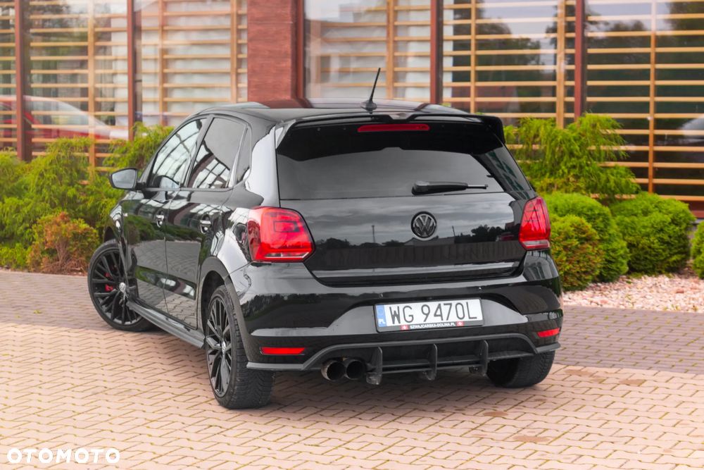 Volkswagen Polo - 14