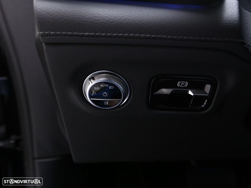 Mercedes-Benz EQS 350+ Electric Art - 20