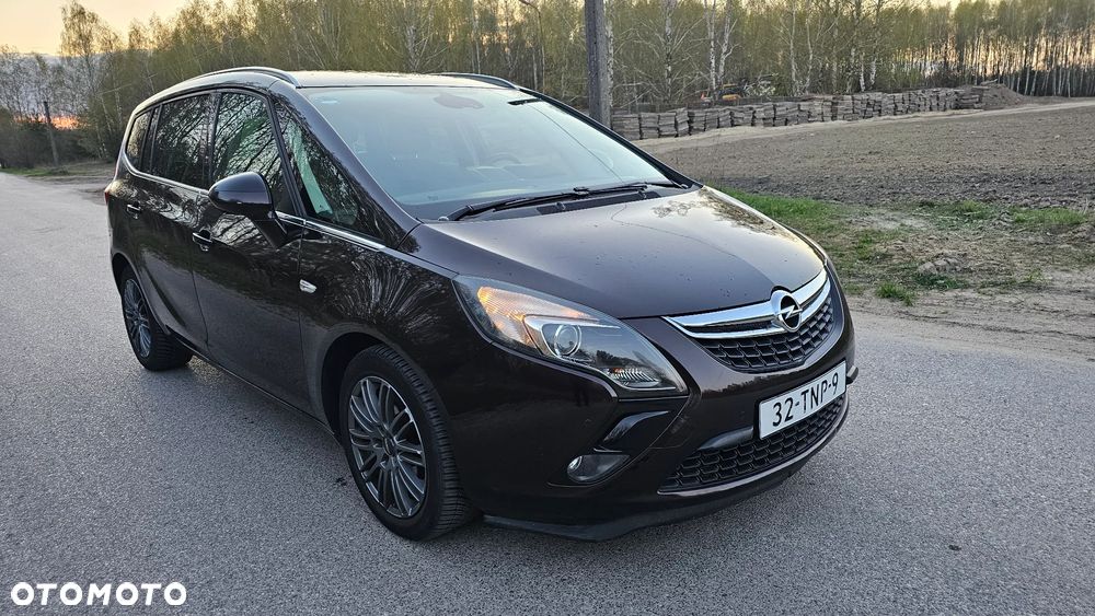 Opel Zafira Tourer 1.4 Turbo ecoFLEX Start/Stop Sport - 2