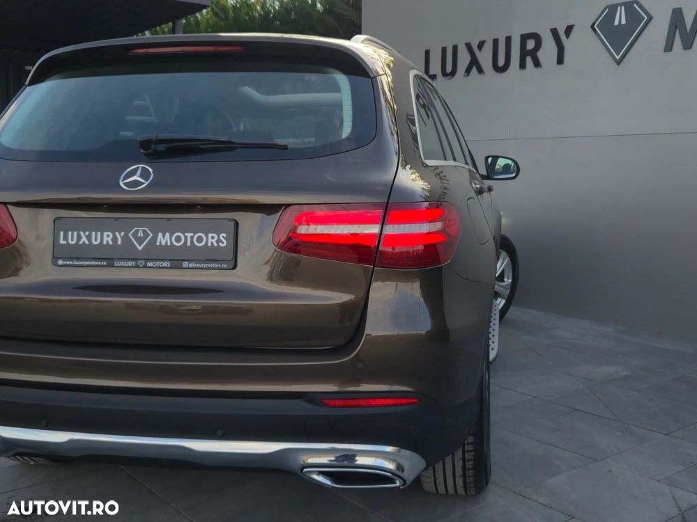Mercedes-Benz GLC 250 d 4Matic 9G-TRONIC Exclusive - 32