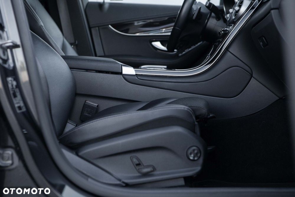 Mercedes-Benz GLC 200 4-Matic - 30