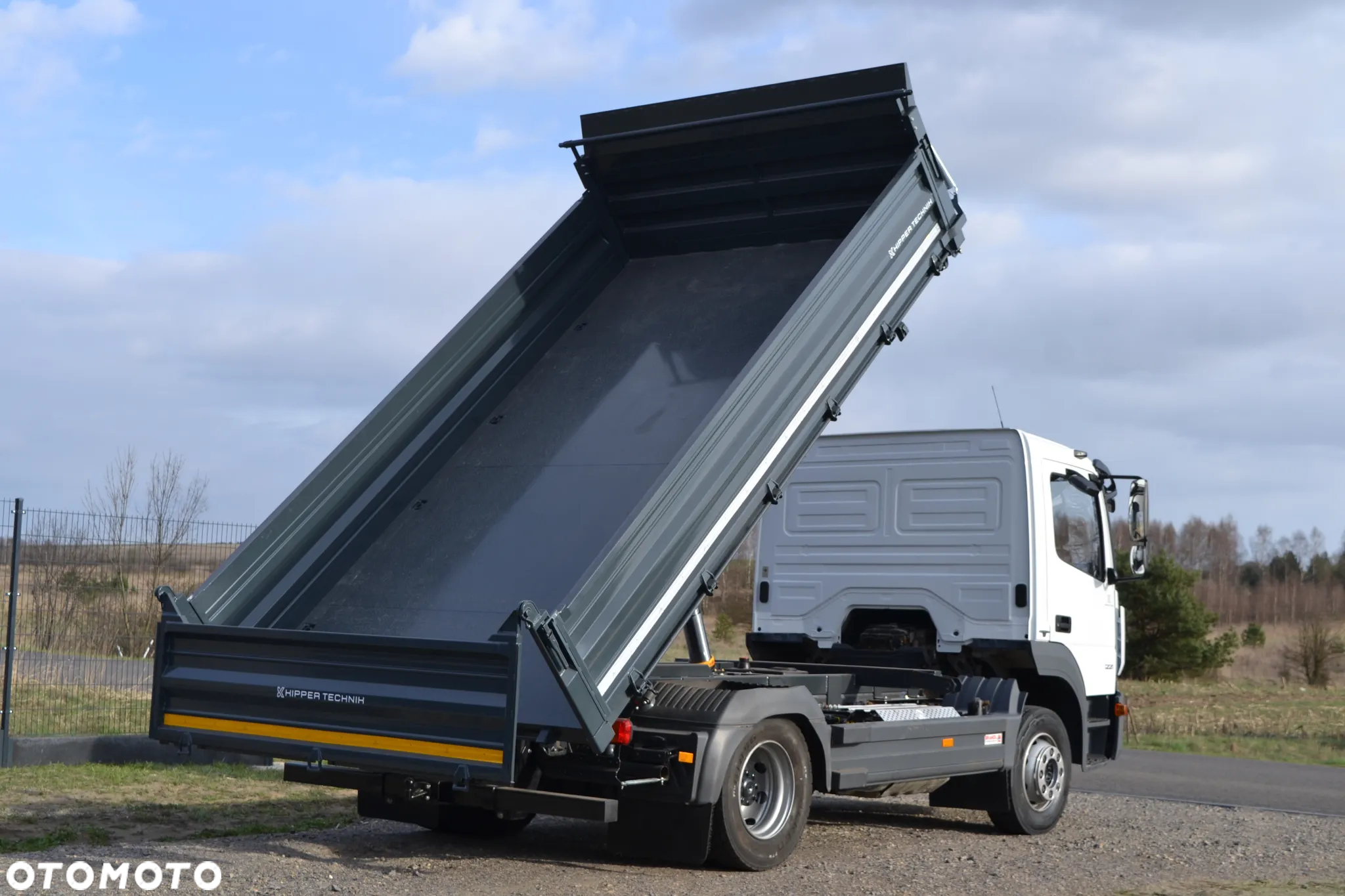 Mercedes-Benz Atego 1221 1224 Nowy 3-stronny WYWROT Kiper WYWROTKA Manual Blokada mostu TGL TGM - 4