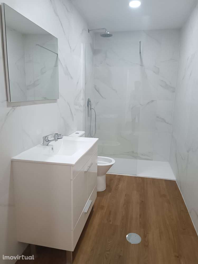 Apartamento T1 | Tamel S. Veríssimo - Grande imagem: 5/10