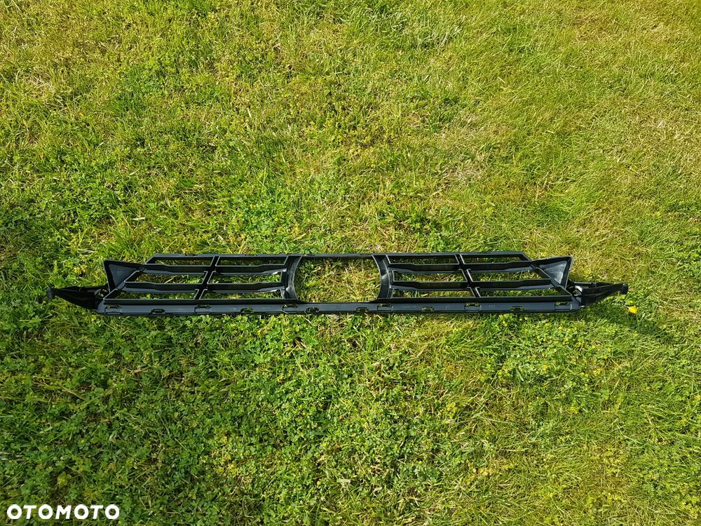 BMW X3 G01 LIFT KRATKA PRZEDNIEGO ZDERZAKA NA RADAR - 2