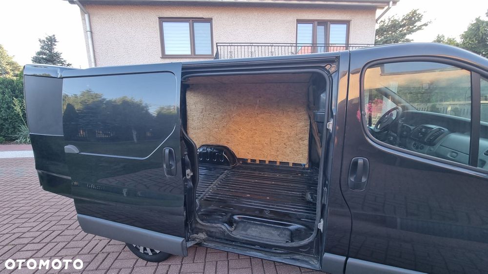 Opel Vivaro - 12