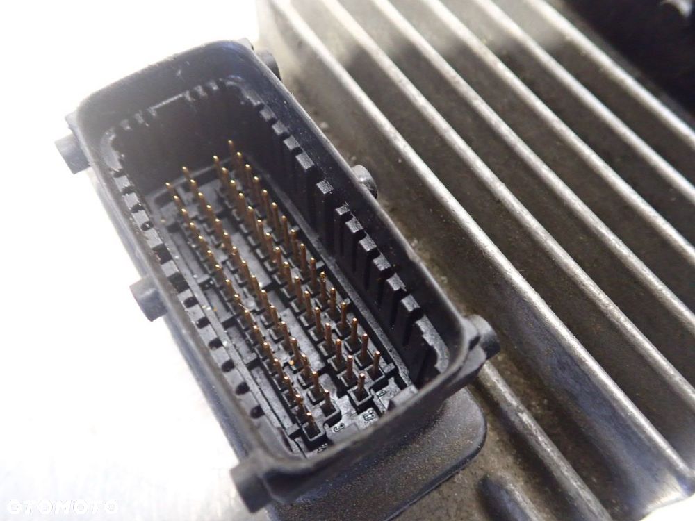 KOMPUTER SILNIKA OPEL ASTRA G 1.7CDTI  8973065751 - 2