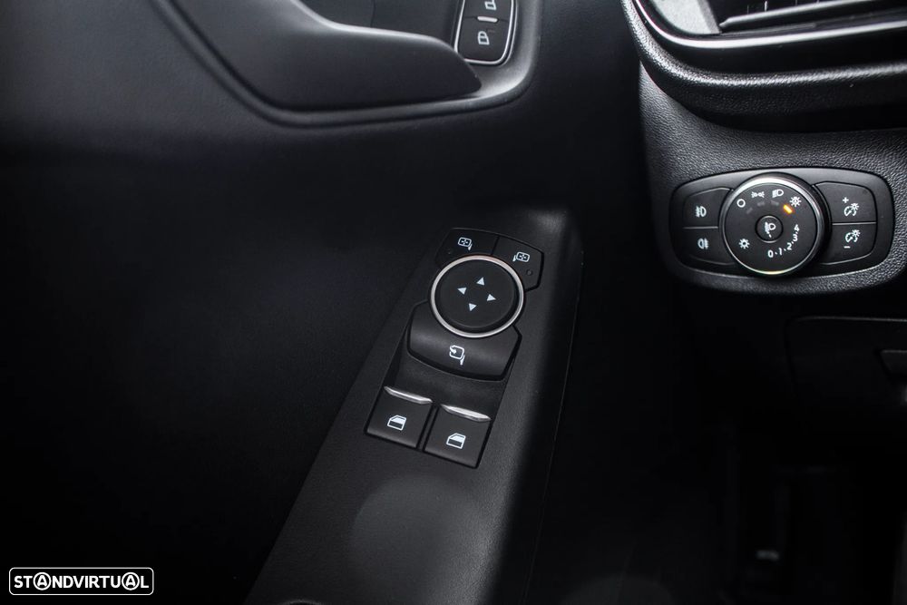 Ford Fiesta 1.0 EcoBoost Connected - 17