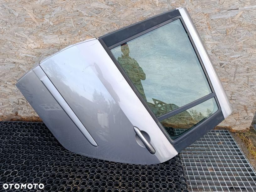 DRZWI TYLNE LEWE TYŁ RENAULT MODUS 32342 - 1