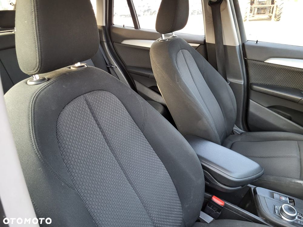 BMW X1 sDrive16d Advantage - 27