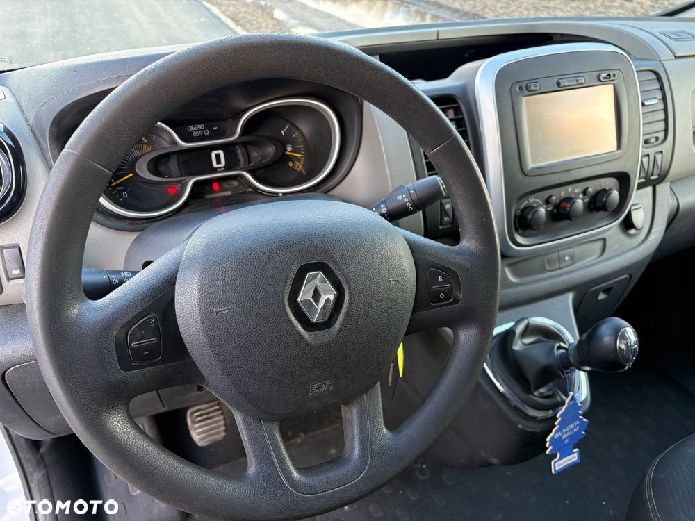 Renault Trafic III - 16