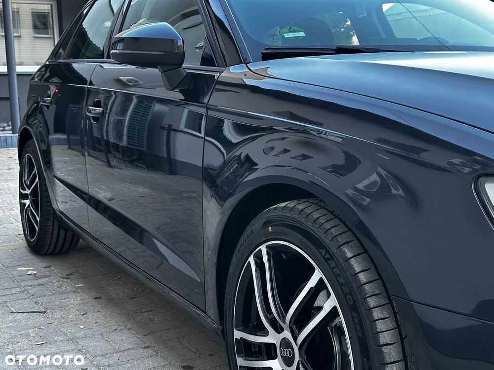 Audi A3 Sportback - 16