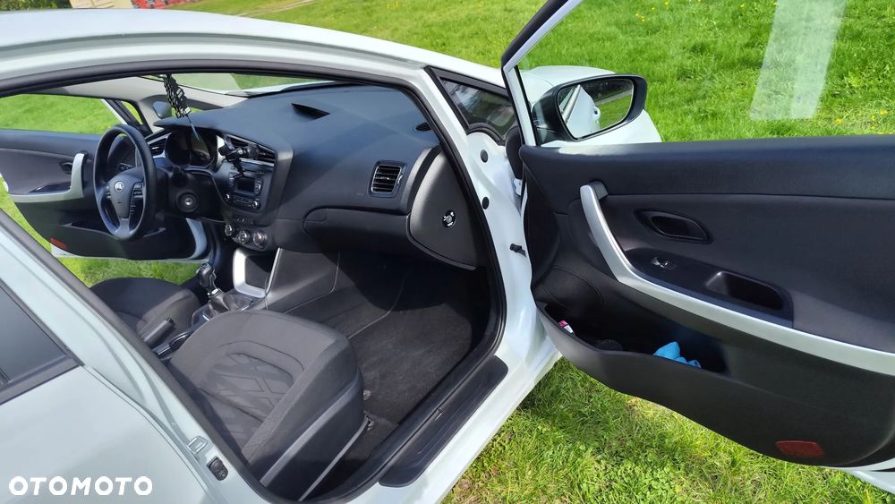 Kia Ceed 1.4 S - 13