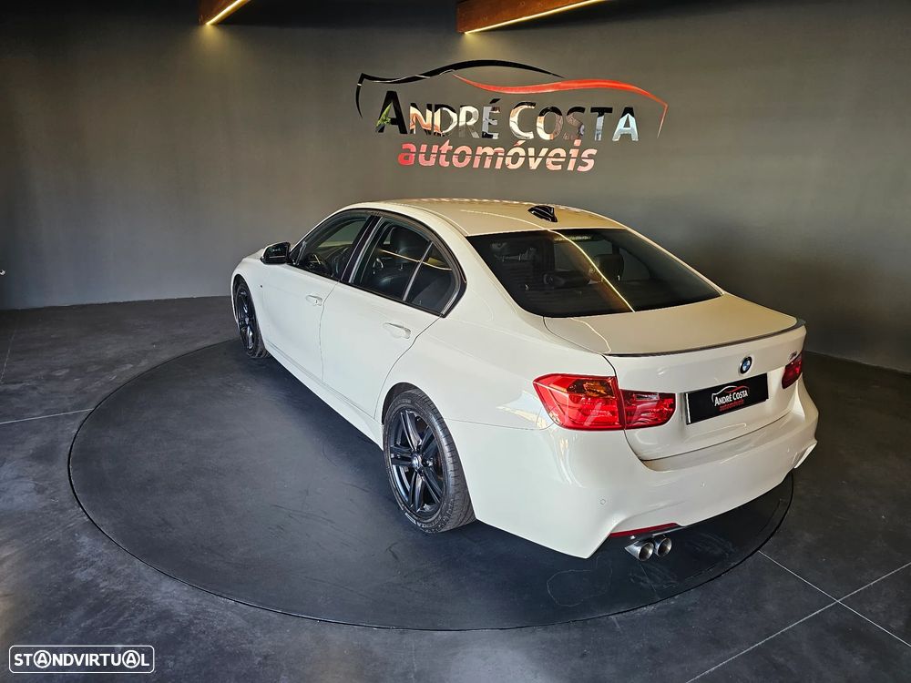 BMW 320 d Pack M - 14