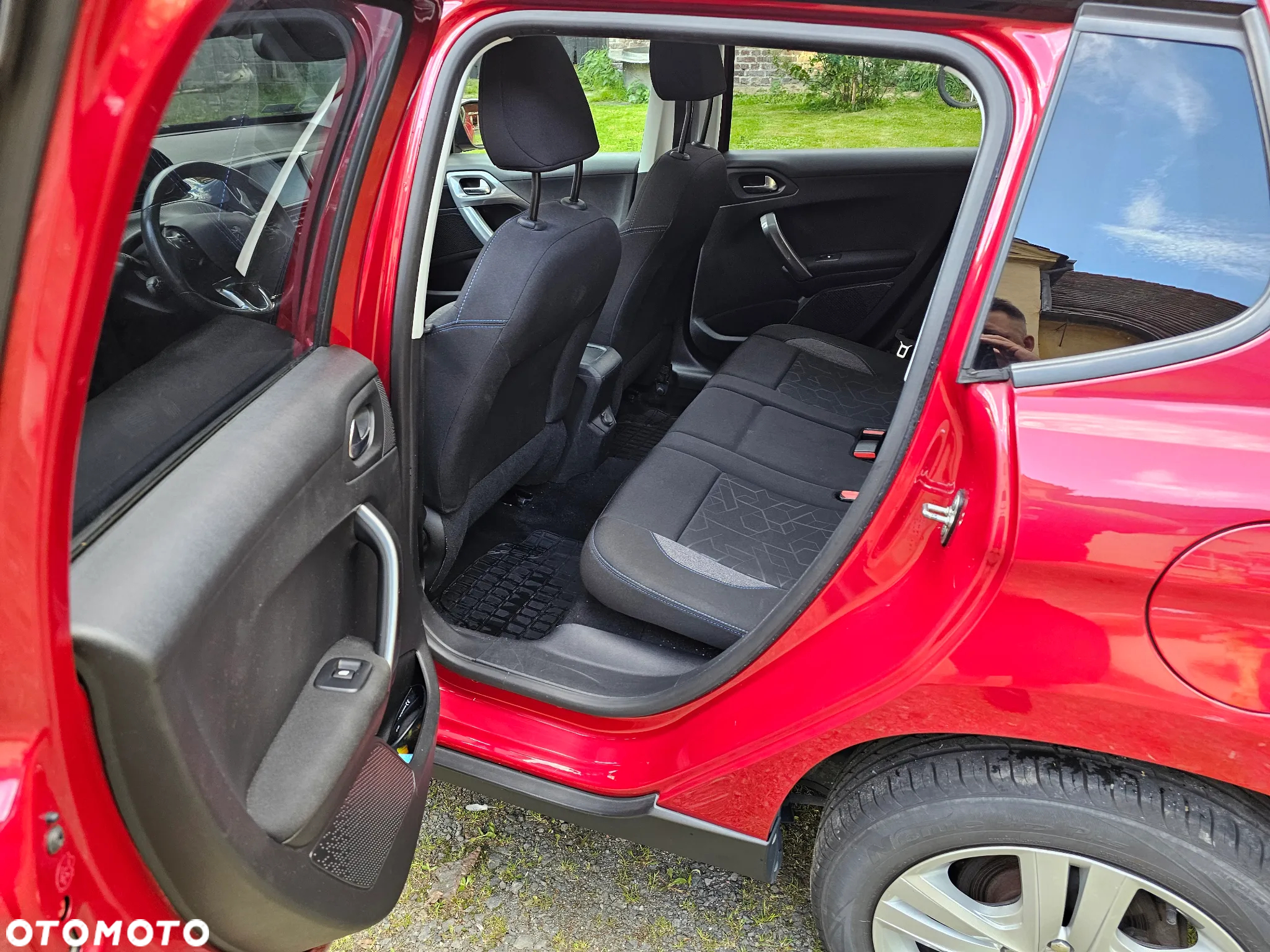 Peugeot 2008 1.2 Pure Tech Style S&S EAT6 - 2