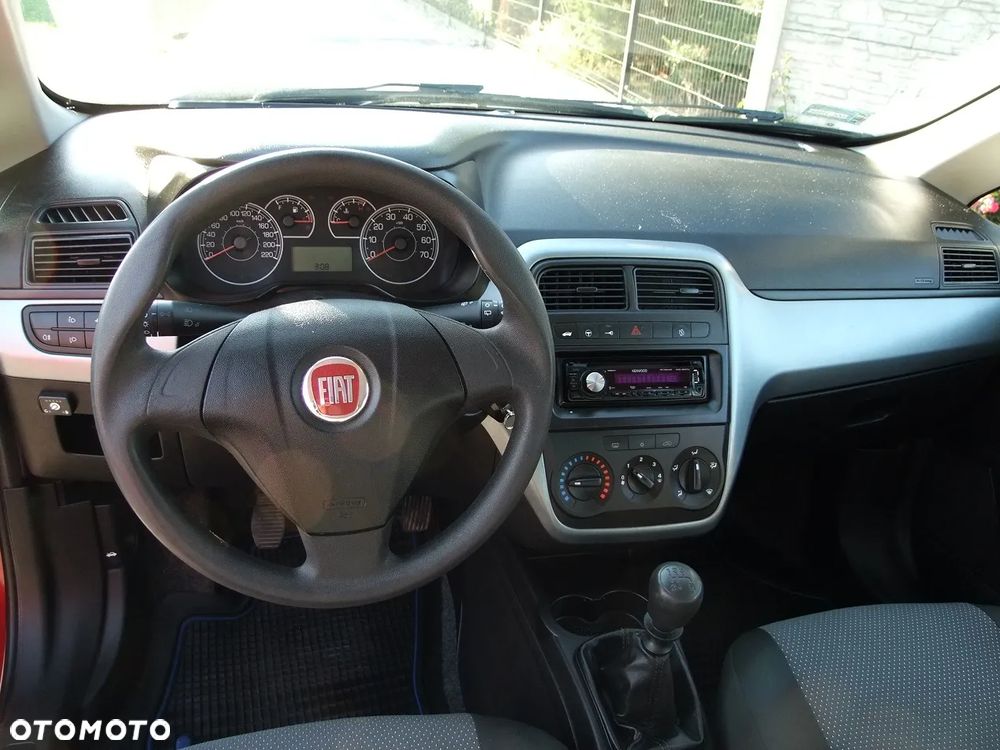 Fiat Punto 1.2 8V - 9
