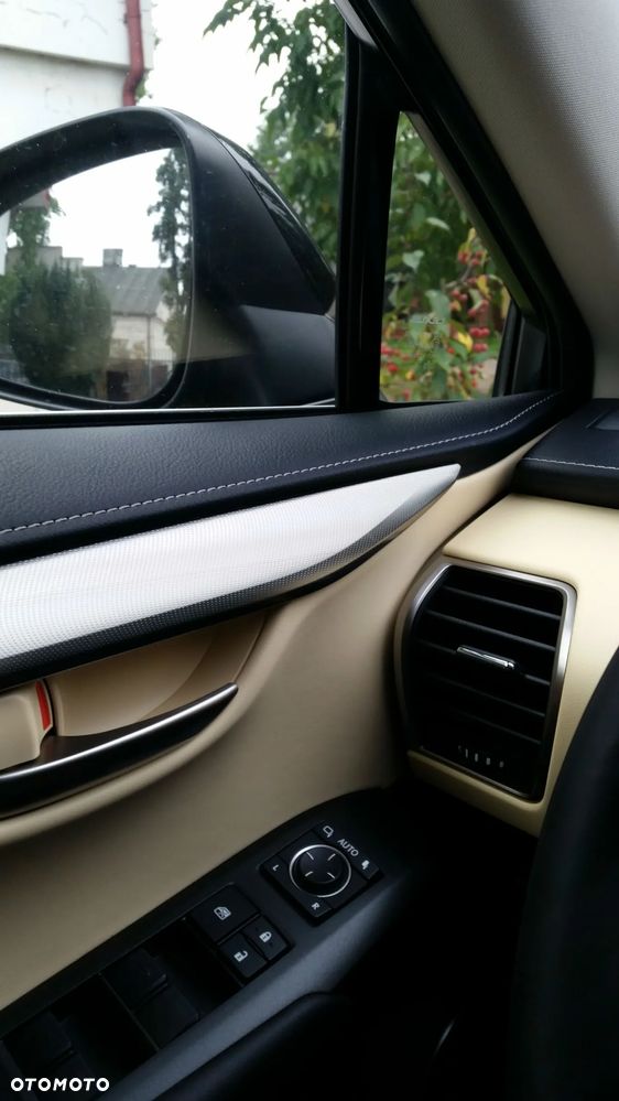 Lexus NX 200t Elegance AWD - 13