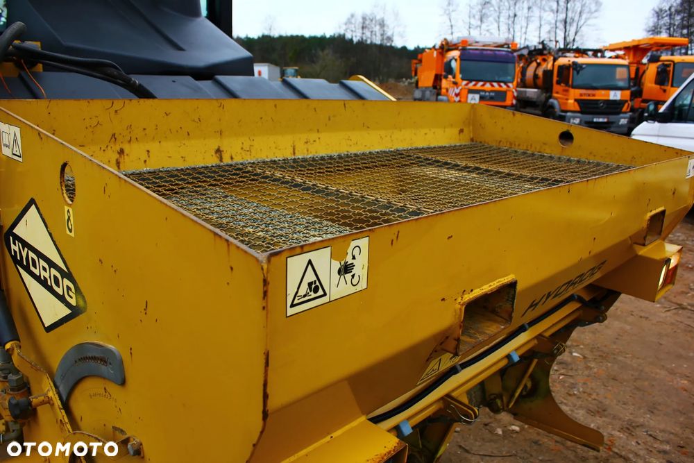 Caterpillar CAT CD10 WALEC STALOWY WIBRACYJNY Z DZIELONYMI BĘBNAMI +KOSZ HYDROG AX077 - 15
