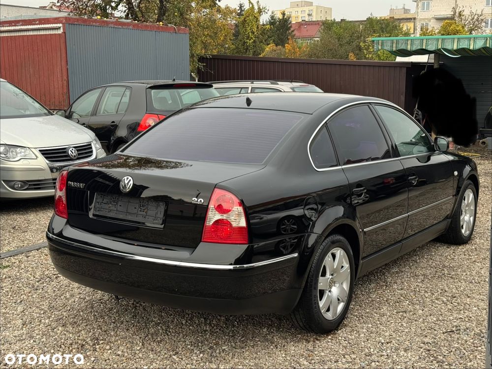 Volkswagen Passat - 7