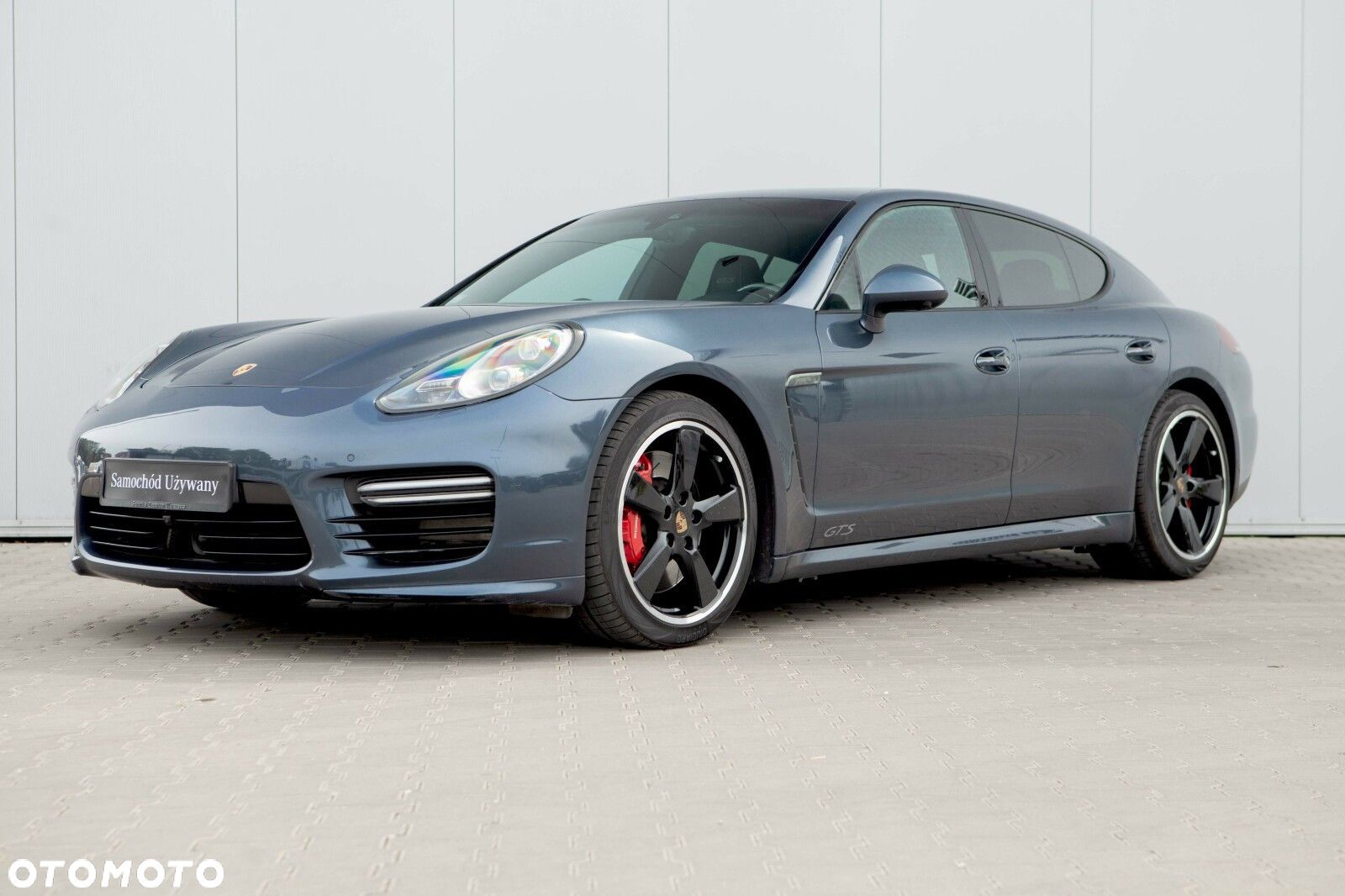 Porsche Panamera - 1