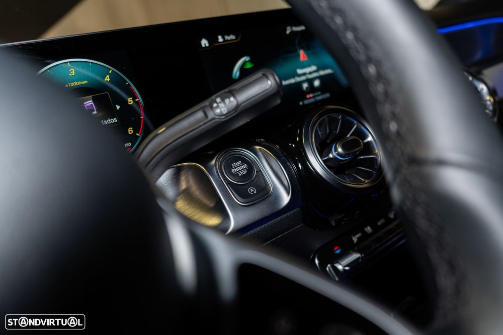 Mercedes-Benz GLB 200 d 4Matic Progressive - 38